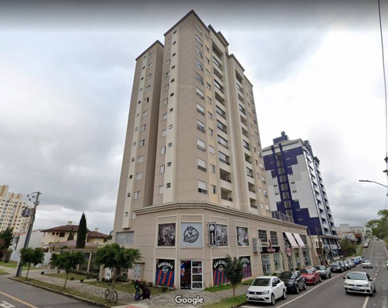 Apartamento Semi-Mobiliado